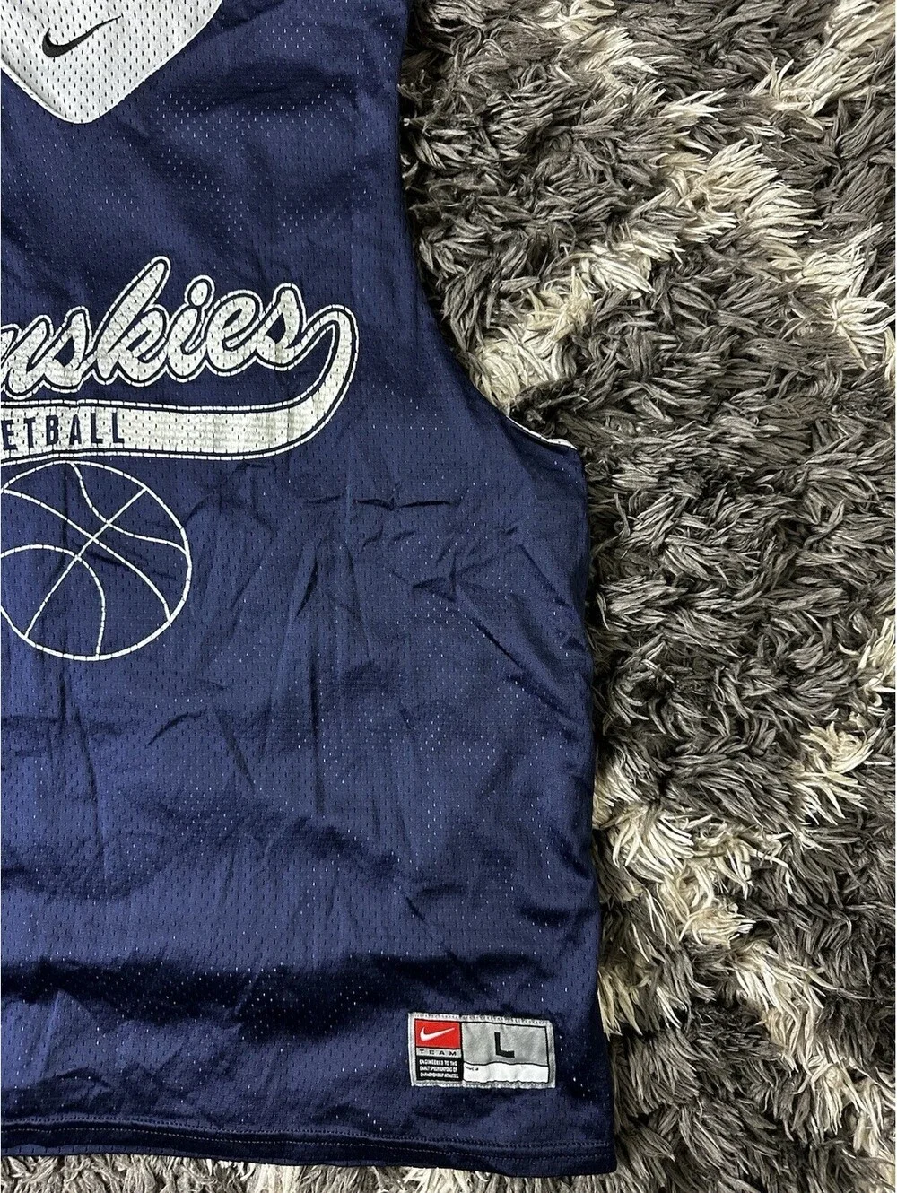 Nike Huskies Basketball Jersey Mens L Blue White Reversible Mesh Practice #20